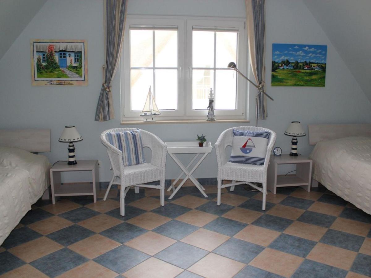 Reetdachhaus Windsbraut Villa Breege Dış mekan fotoğraf